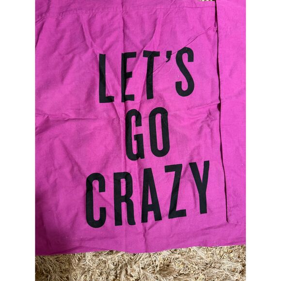 PINK Victoria's Secret Set of 2 Pillowcases Pillow Covers - Picture 3 of 4